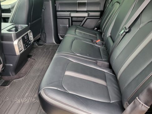 Used 2020 Ford F150 Platinum w/ Equipment Group 701A Luxury AWD/4WD image 24