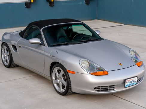 Used 1999 Porsche Boxster RWD image 92