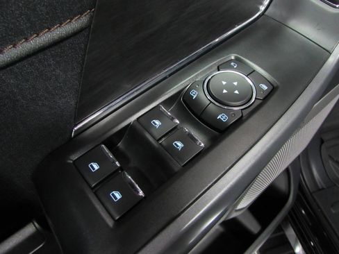 New 2025 Ford F150 Lariat w/ Equipment Group 501A Mid image 20