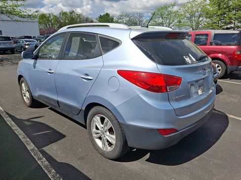 Used 2011 Hyundai Tucson GLS image 4