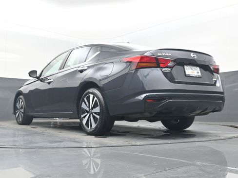 Used 2021 Nissan Altima 2.5 SV image 28