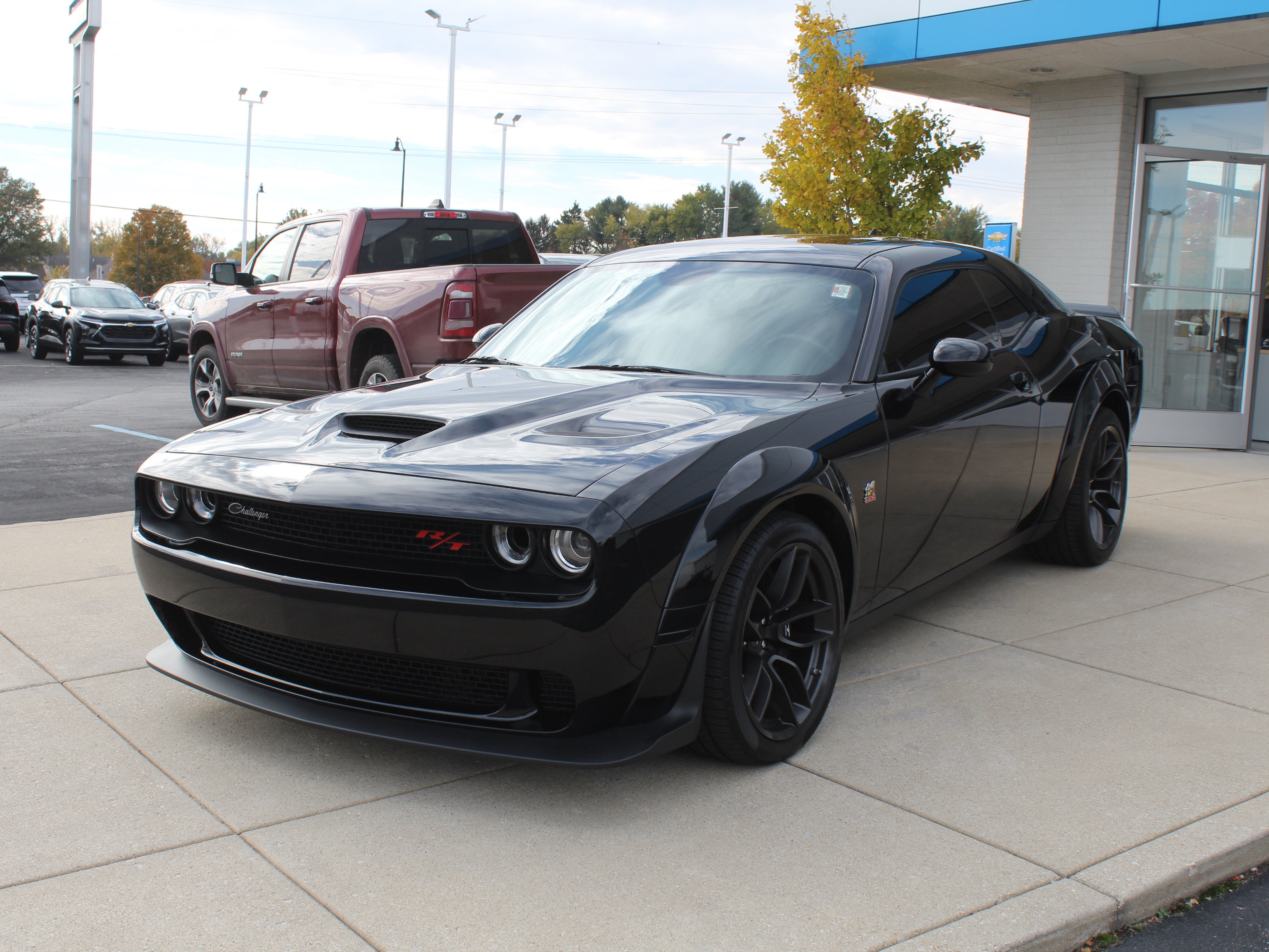 Used 2023 Dodge Challenger R/T Scat Pack RWD image 10