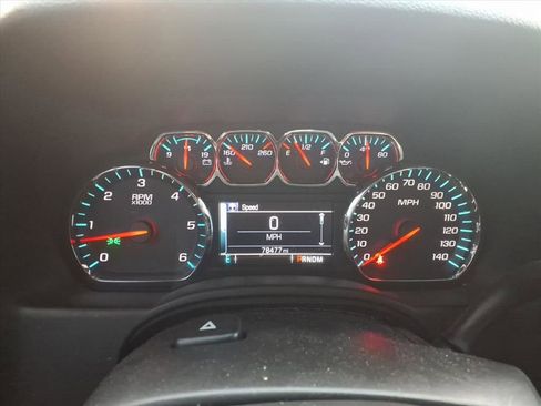 Used 2016 Chevrolet Tahoe LS image 14