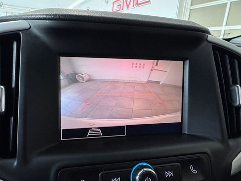 Certified 2022 GMC Terrain SLE AWD/4WD image 17