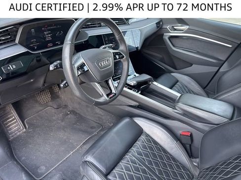 Used 2023 Audi e-tron S Premium Plus w/ Black Optic Package image 10