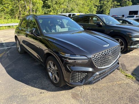 Used 2022 Genesis GV70 3.5T Sport w/ Sport Advanced Package AWD/4WD image 8