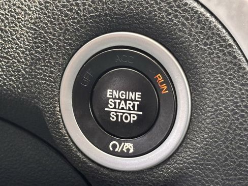 Used 2023 Chrysler 300 Touring w/ Sport Appearance Package RWD image 11