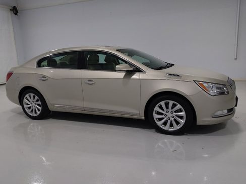 Used 2016 Buick LaCrosse Leather w/ Experience Buick Package image 11
