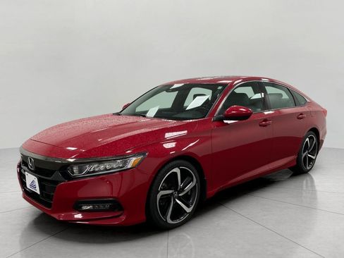 Used 2018 Honda Accord Sport image 9