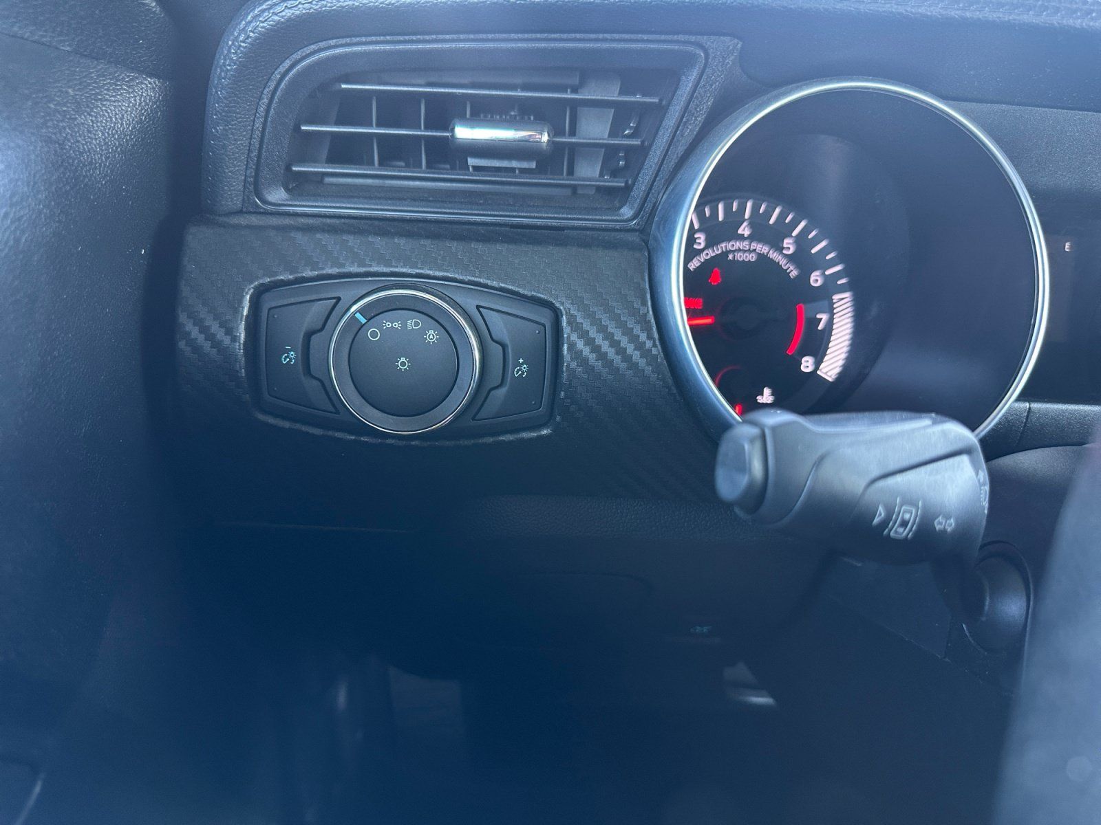Used 2022 Ford Mustang Coupe RWD image 18