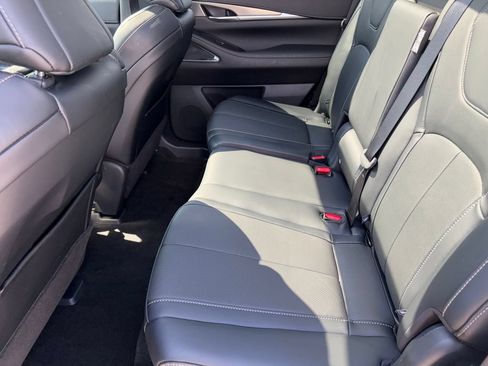 Used 2024 INFINITI QX60 Luxe w/ Vision Package FWD image 26