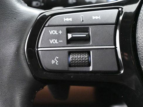 Used 2024 Honda Pilot Elite image 7