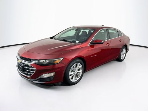 Used 2019 Chevrolet Malibu LT FWD image 3