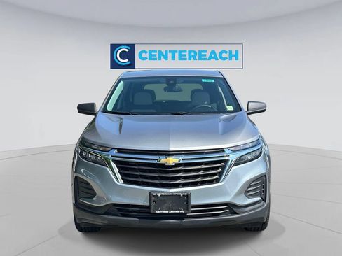 Used 2023 Chevrolet Equinox LS FWD image 2