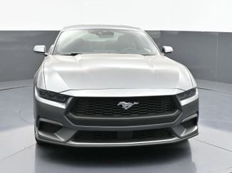 Used 2025 Ford Mustang Coupe video 2