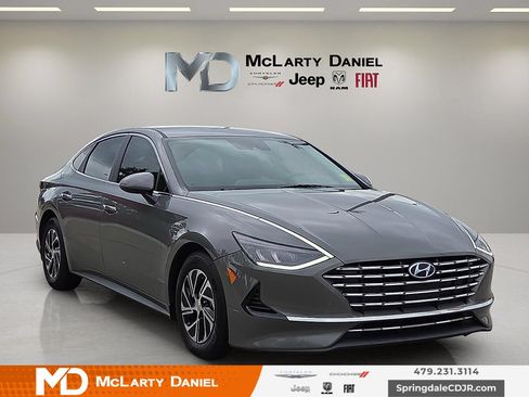 Used 2021 Hyundai Sonata Blue FWD image 1