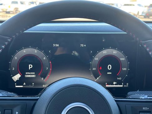 Used 2025 Nissan Kicks SR w/ SR Premium Package image 23