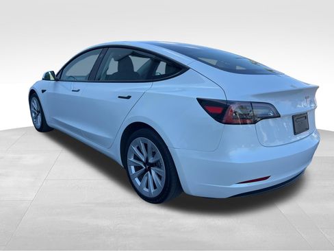 Used 2023 Tesla Model 3 Standard Range RWD image 7