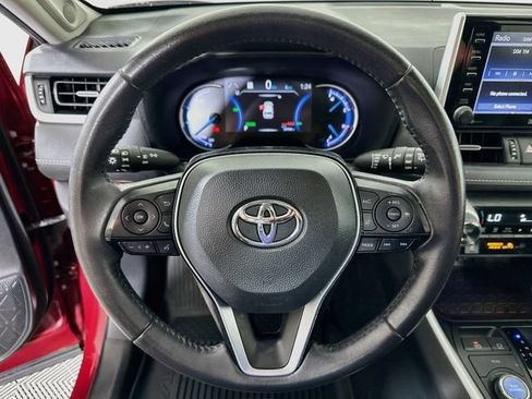Used 2021 Toyota RAV4 Limited AWD/4WD image 14