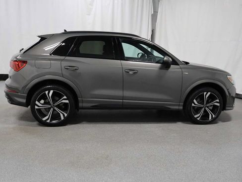 Used 2023 Audi Q3 2.0T Premium Plus w/ Premium Plus Package AWD/4WD image 9