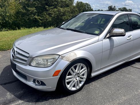 Used 2009 Mercedes-Benz C 300 Sport image 6