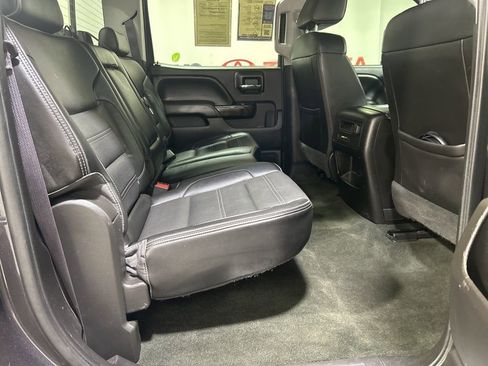 Used 2016 GMC Sierra 2500 Denali w/ Duramax Plus Package image 16