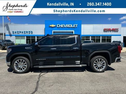 Used 2024 GMC Sierra 1500 SLT w/ SLT Premium Plus Package AWD/4WD image 1