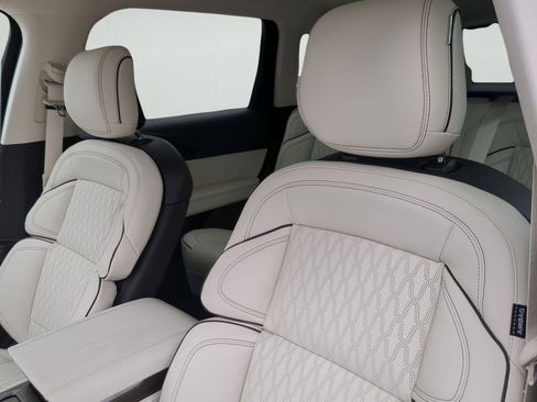 New 2026 Lincoln Nautilus Black Label AWD/4WD image 10