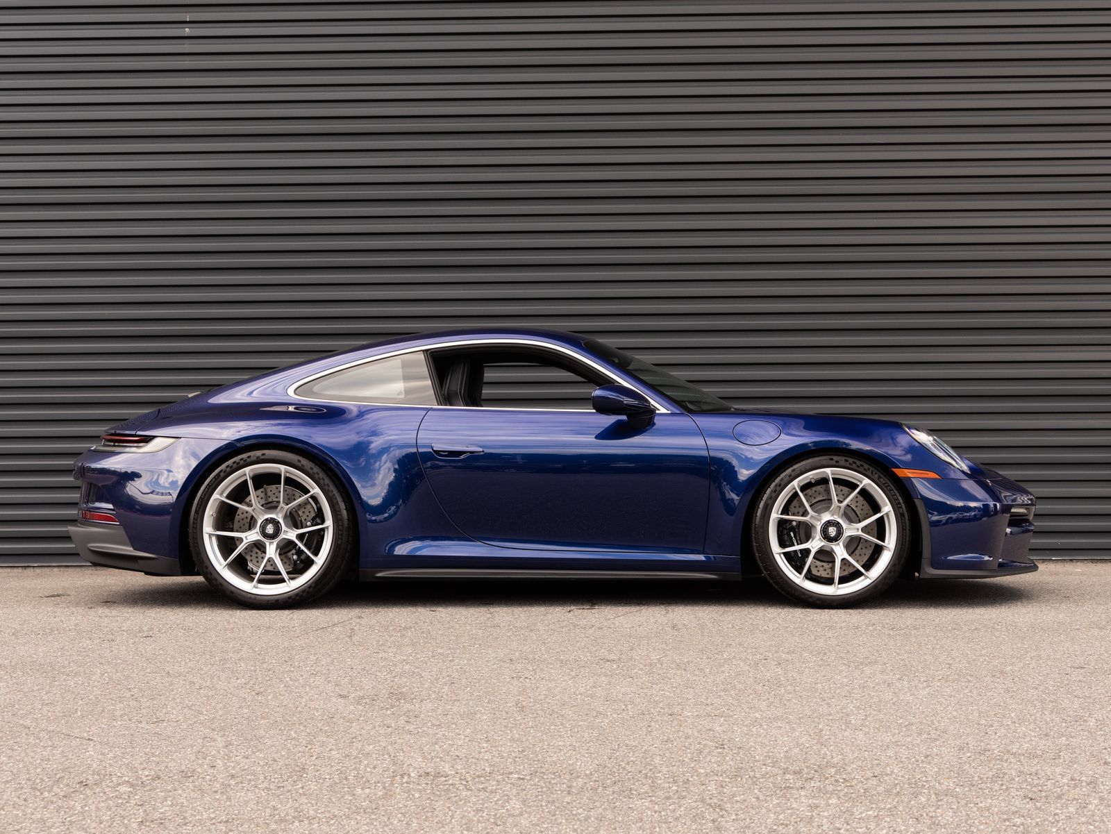Certified 2022 Porsche 911 GT3 RWD image 8