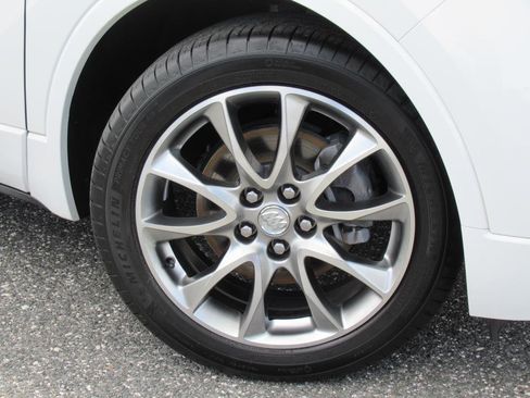 Used 2020 Buick Envision Essence w/ Experience Buick Package image 7