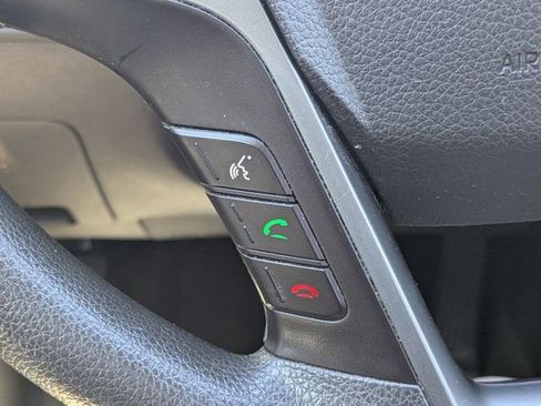 Used 2018 Hyundai Santa Fe Sport w/ 2.4L Value Package 02 FWD image 29