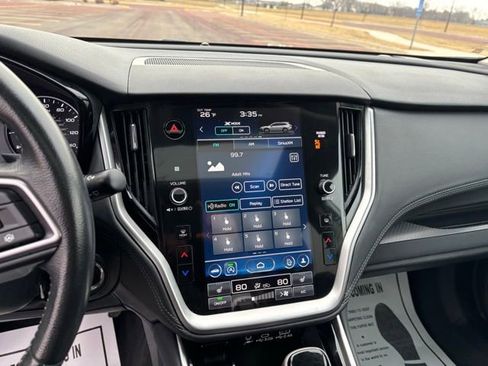 Used 2024 Subaru Outback Premium image 11