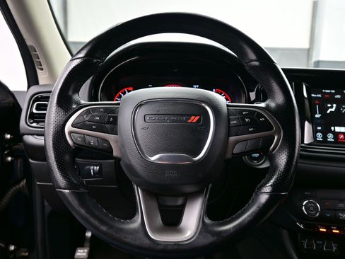 Used 2022 Dodge Durango SXT image 25