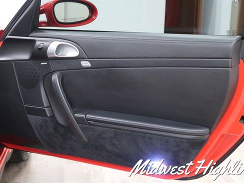 Used 2007 Porsche 911 Turbo image 38