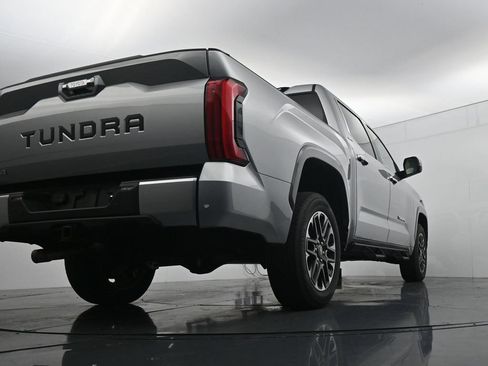 Used 2026 Toyota Tundra Limited AWD/4WD image 22