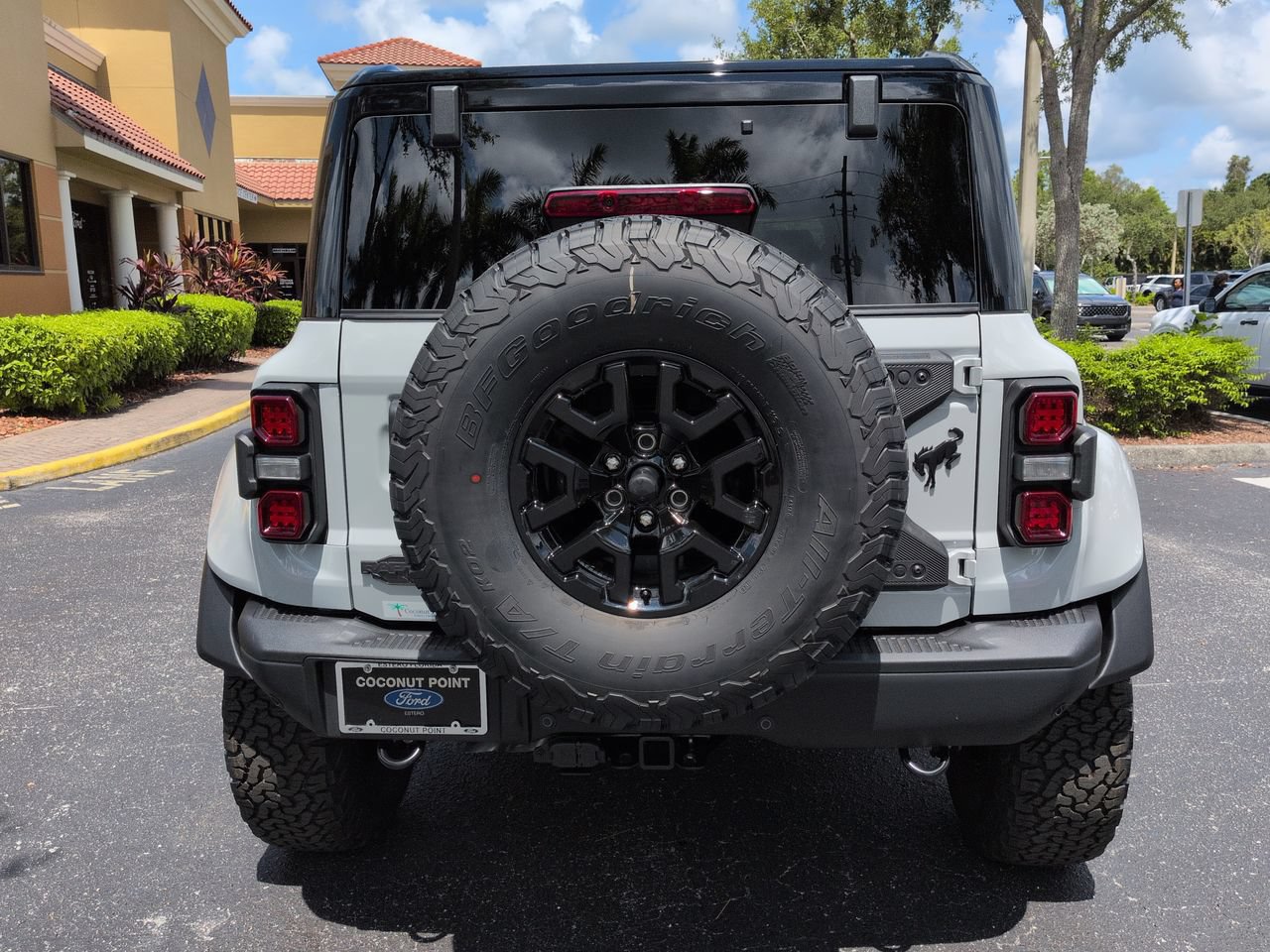 New 2026 Ford Bronco Raptor AWD/4WD image 5
