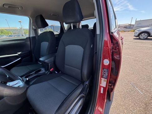 Used 2024 Kia Soul LX w/ Option Group 015 FWD image 34