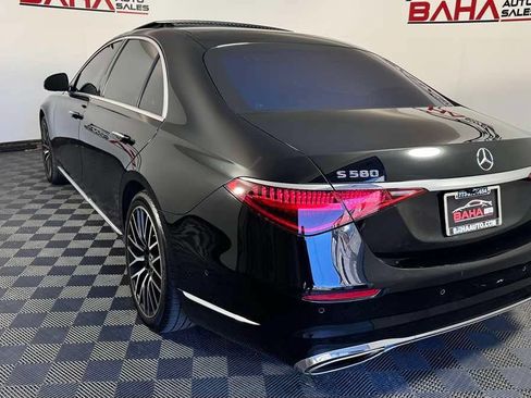 Used 2021 Mercedes-Benz S 580 4MATIC Sedan image 4