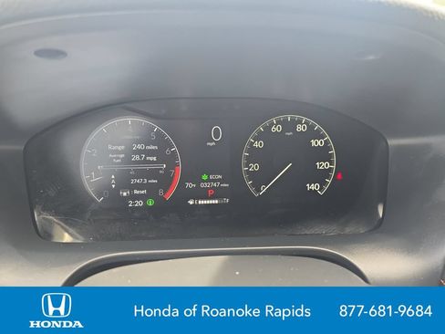 Used 2025 Honda HR-V Sport image 14