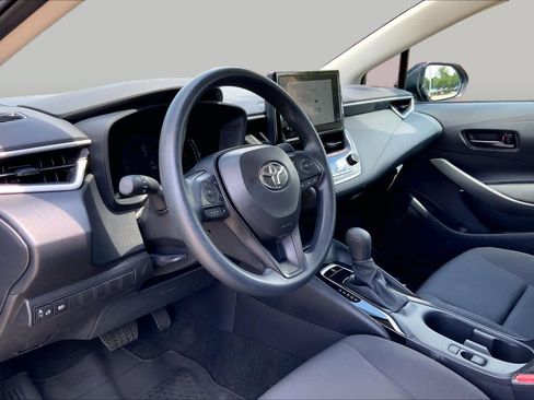 Used 2026 Toyota Corolla LE FWD image 18