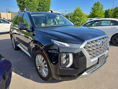 Used 2020 Hyundai Palisade Limited FWD image 2