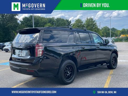 Used 2023 Chevrolet Suburban Z71 AWD/4WD image 5
