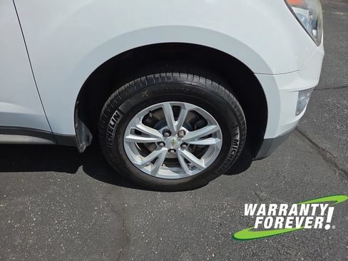 Used 2017 Chevrolet Equinox LT w/ Convenience Package FWD image 19