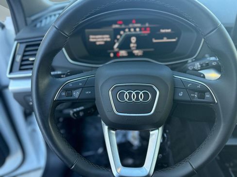 Certified 2025 Audi Q5 2.0T Premium image 14