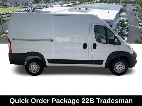 New 2026 RAM ProMaster 2500 w/ Convenience Group image 3