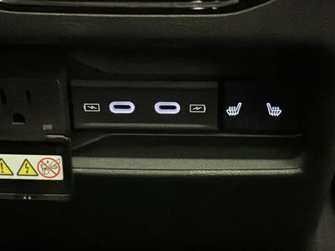 New 2026 Jeep Grand Cherokee Limited w/ Luxury Tech Group II image 41