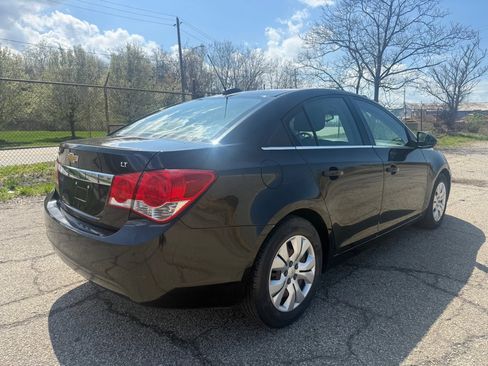 Used 2015 Chevrolet Cruze LT image 3
