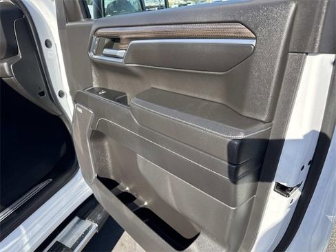 Used 2022 Chevrolet Silverado 1500 RST w/ All Star Edition Plus image 34