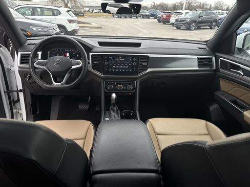 Certified 2023 Volkswagen Atlas Cross Sport SEL image 21