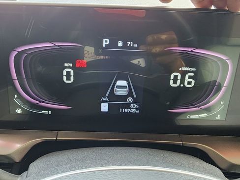 Used 2023 Kia Telluride S image 22